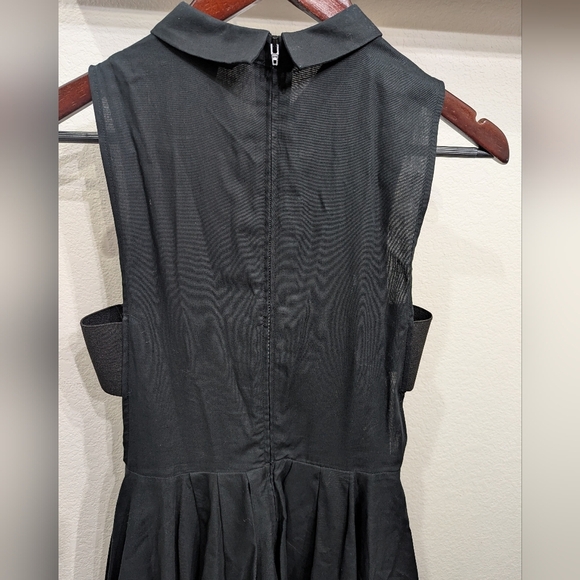 H&M Collared Black Dress with Cutout Elastic Sides, Size 6 - Picture 4 of 8